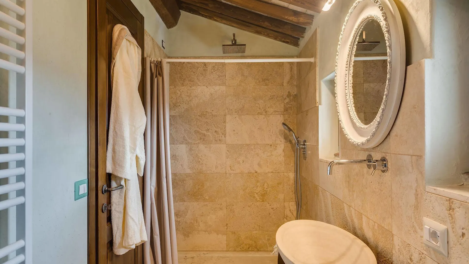 Agriturismo Le Canterie Radicondoli 0*,  Italy